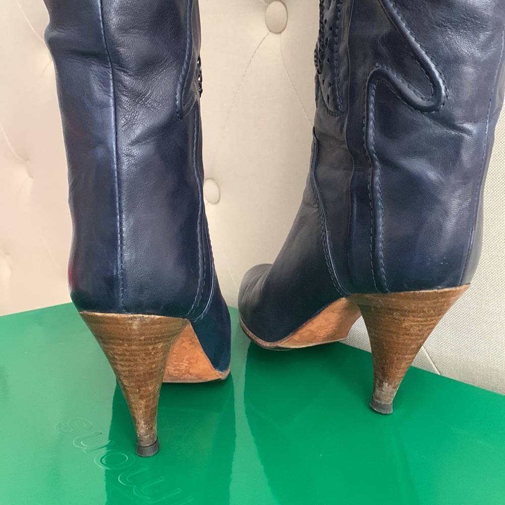 Navy blue western style heeled boots - Picture 6 of 9